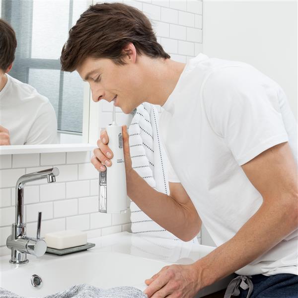 White Waterpik™ Ultra Plus and Cordless Express Combo - Image 5